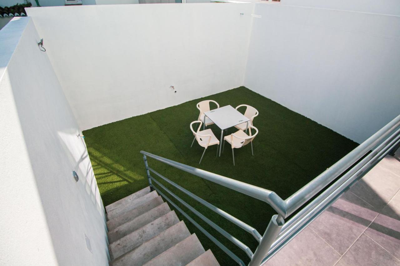 Praia da Vitória Apartamentos Da Travessa מראה חיצוני תמונה